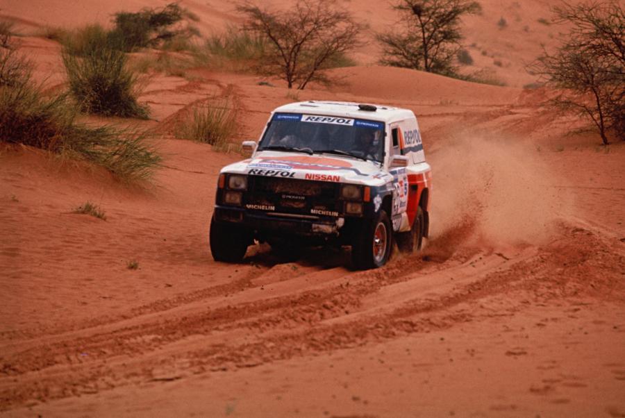  Nissan Patrol Repsol (160) 1989 года  (фото 2 из 4)